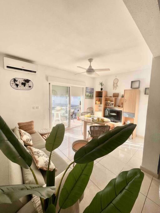 Arenal Paola Sea Views Appartement *